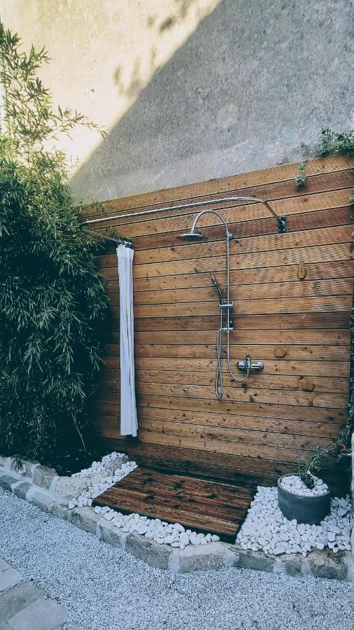Rector'S Villa - Charming Retreat In Old Town With Jacuzzi In Private Courtyard Rab Town Exterior foto
